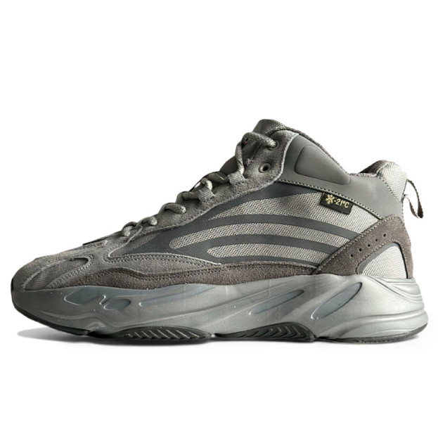 Adidas Yeezy Boost 700 Grey З ХУТРОМ