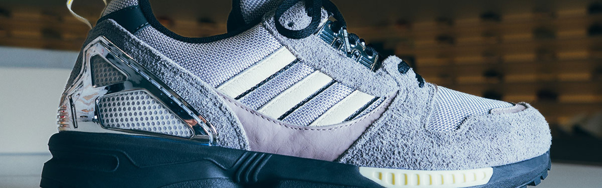 Лондон і Токіо об’єдналися у колаборації mita x Offspring x adidas ZX8000